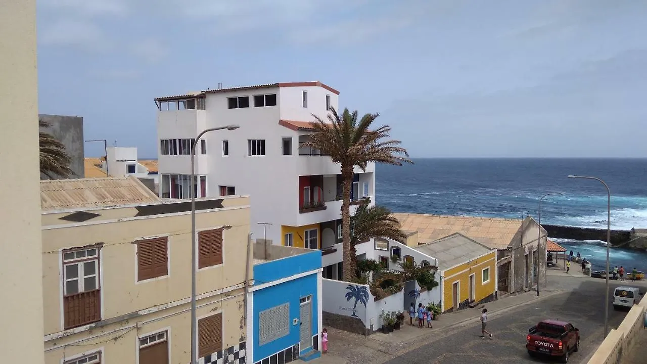 Hotel Residencial Vitoria à Ponta Do Sol