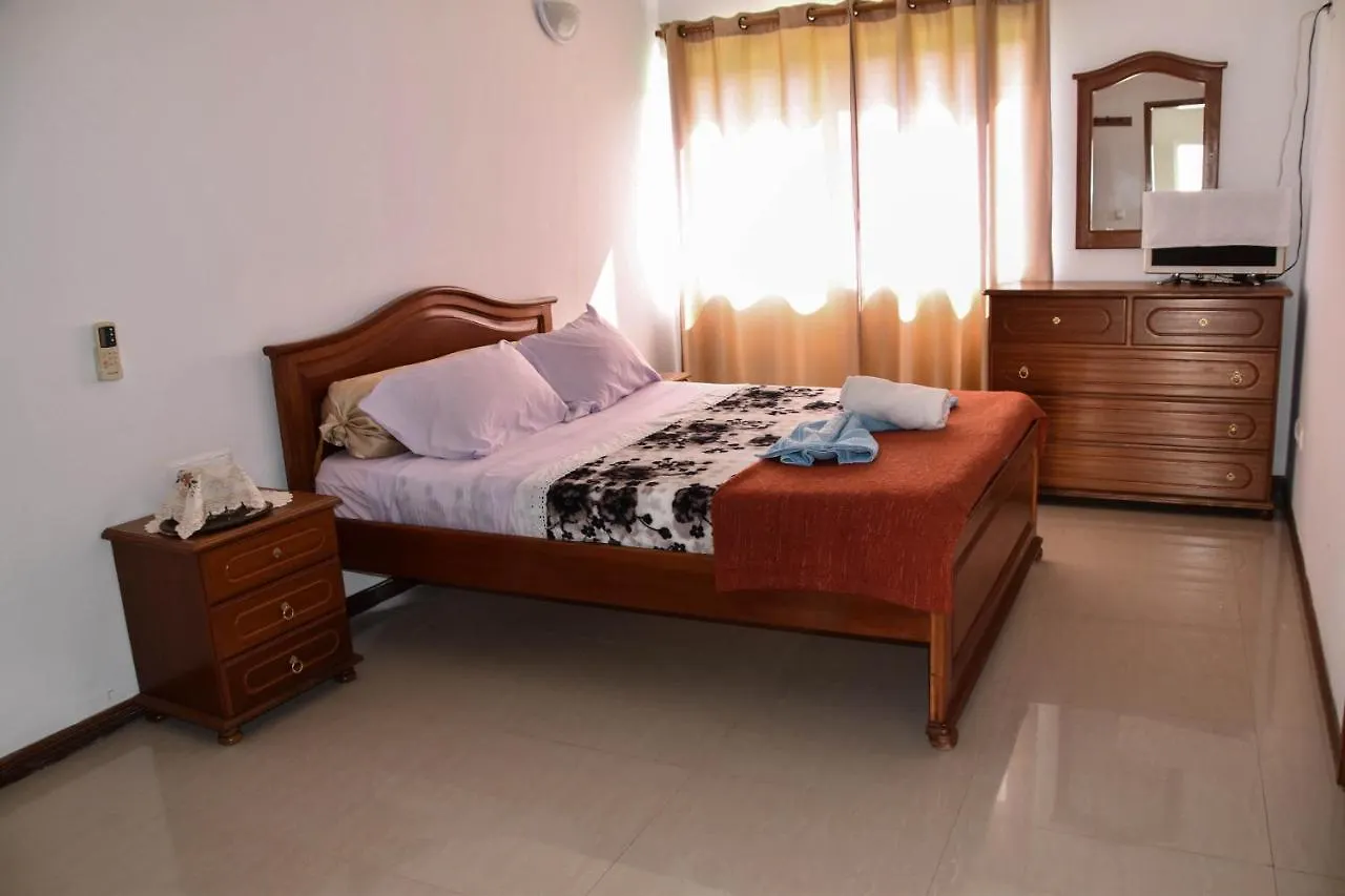 Hotel Residencial Vitoria Ponta Do Sol